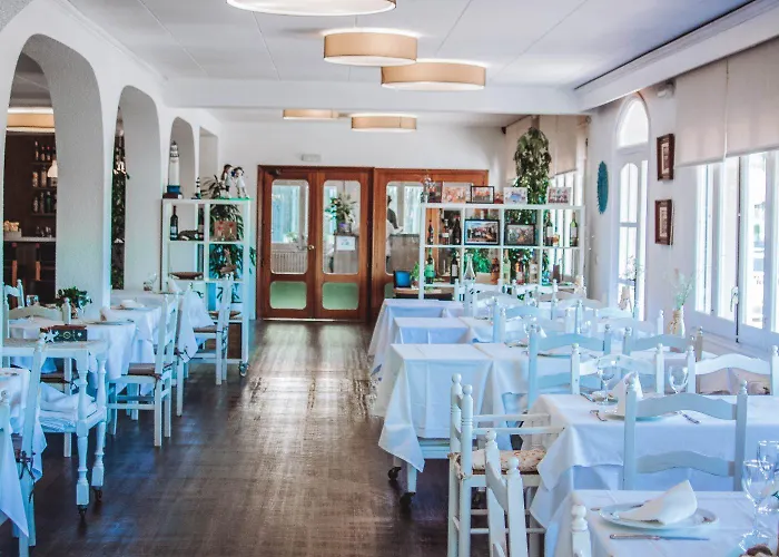 Ancora Hotel 3*
