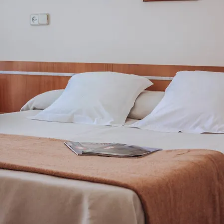 Ancora Hotel 3*