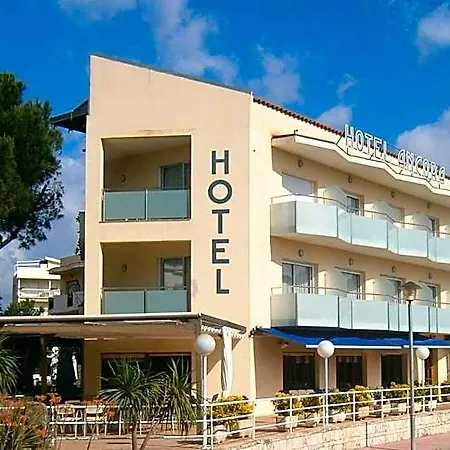 Hotel Ancora 3*